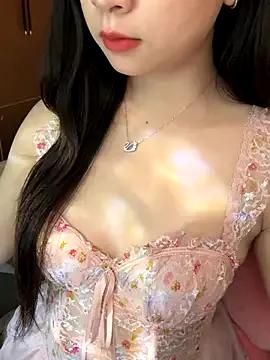 Nana_kute20 on StripChat 