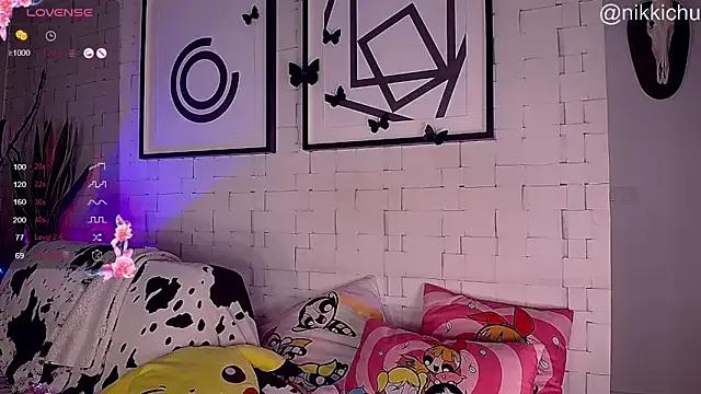 nikkichu on StripChat 