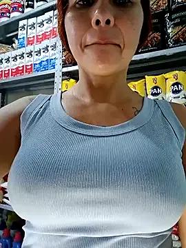 Queen_lorena on StripChat 