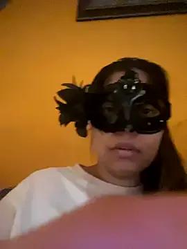 spicyira-97 — Ass show