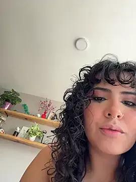 SugarTroubl33 — Show tits & pinch nipples