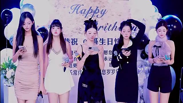 Sweet--Baby on StripChat 