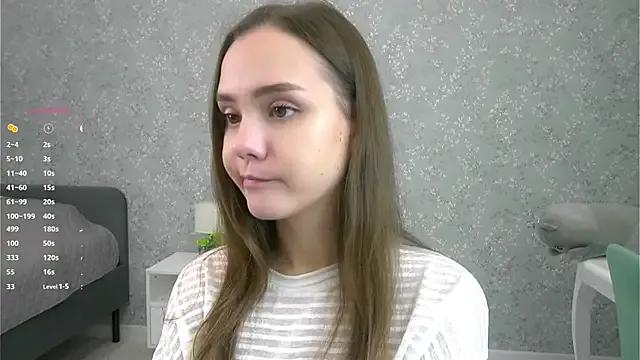 SweetSaraPie on StripChat 