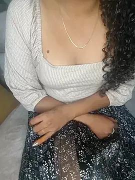 Tamilpallavi — Freechat on StripChat