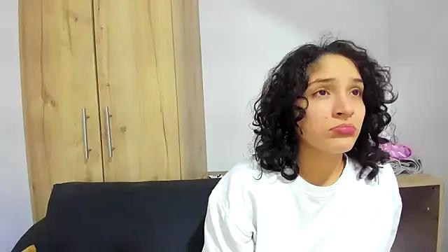 TeensNews18 on StripChat 