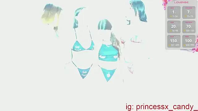 Wicked_girl_7 — fingers in pssy to mouth