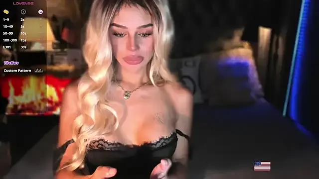 ZyraGoddes — Freechat on StripChat